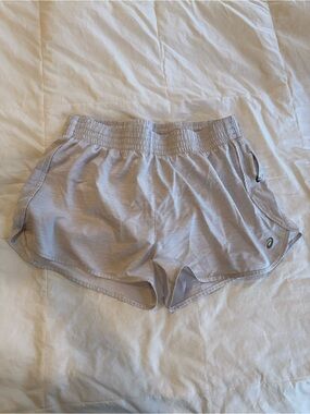 ASICS Light Gray Women's Athletic Running Shorts